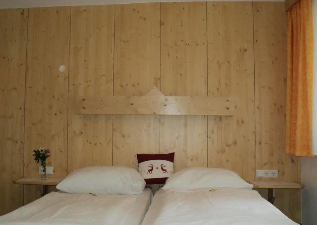 Apartmenthaus Gotthardt カプルーン エクステリア 写真