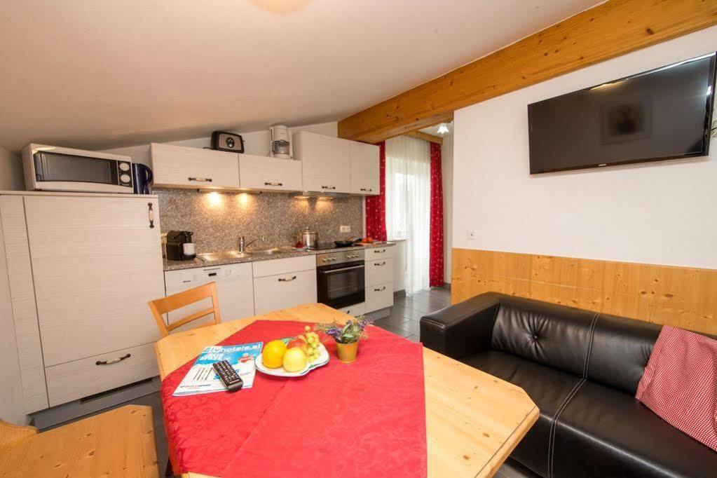 Apartmenthaus Gotthardt カプルーン エクステリア 写真